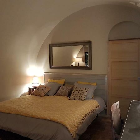 Bastide En Provence Apartamento Auriol Exterior foto
