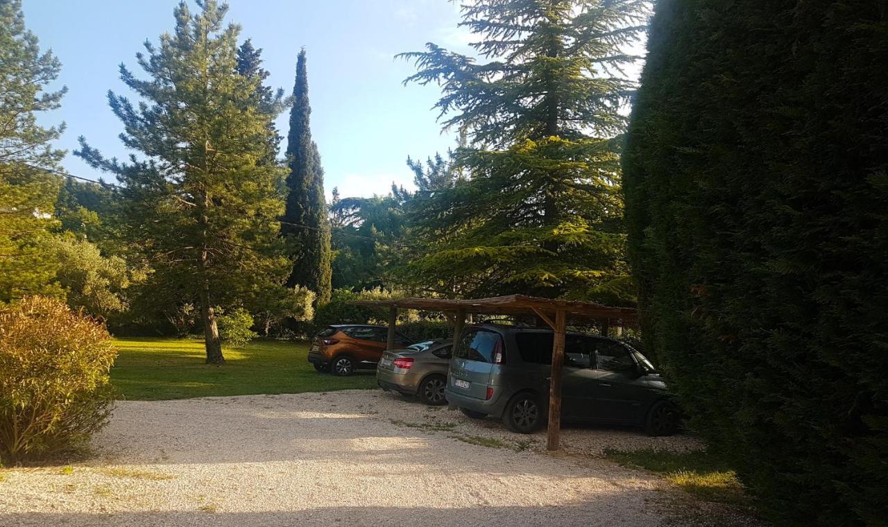 Bastide En Provence Apartamento Auriol Exterior foto