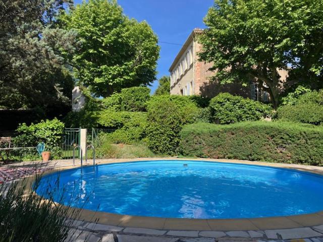 Bastide En Provence Apartamento Auriol Exterior foto