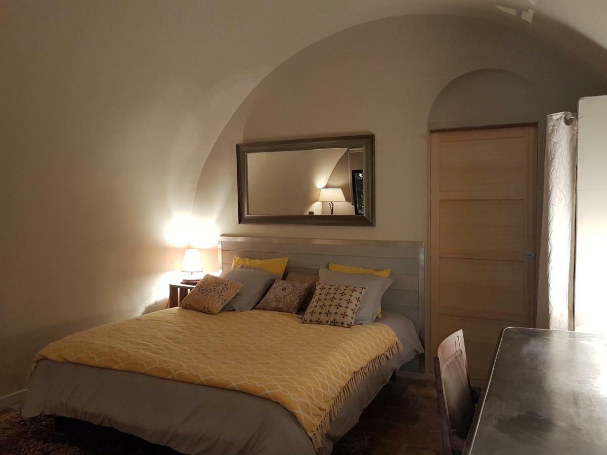 Bastide En Provence Apartamento Auriol Exterior foto